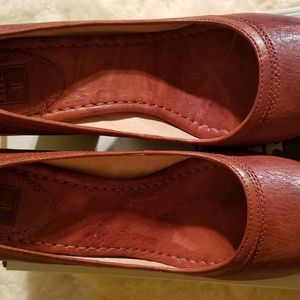 Frye Womens Pumps, Size 10M, Excellent Condition.